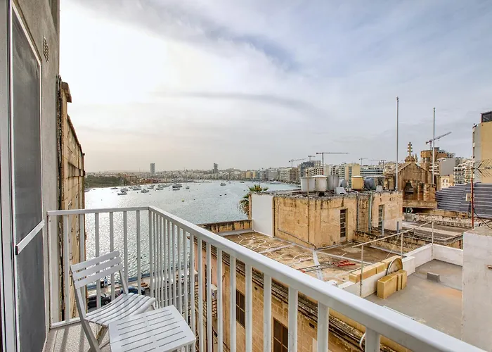 Daire Charming And Bright 2 Bedroom Flat With Creek View Balcony Emag1-1